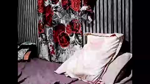 Snapshot of superclit4u chatting on November 4, 2025, 3:27 am superclit4u online show from November 4, 2025, 3:27 am