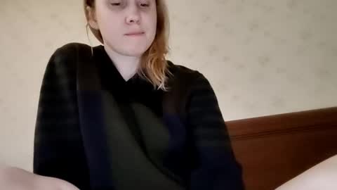 Annie online show from December 25, 2024, 9:45 am