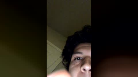 Snapshot of superflysly69 chatting on February 1, 2026, 4:44 am Sly online show from February 1, 2026, 4:44 am