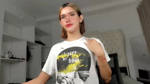 Erica Help me to reach my goal Superhotbabe1 online show from January 12, 2025, 9:08 am