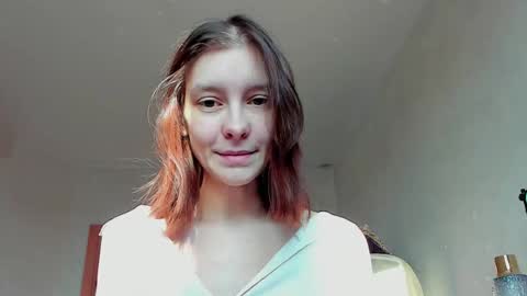 Una online show from March 6, 2026, 5:15 am