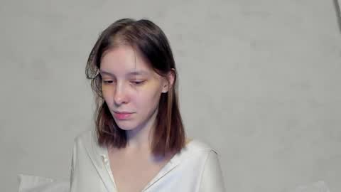 Una online show from April 6, 2026, 8:32 pm