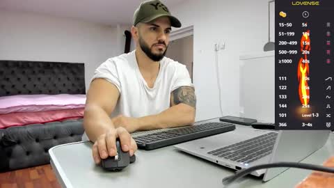 Snapshot of supermanboyxxl chatting on February 25, 2026, 6:45 am supermanboyxxl online show from February 25, 2026, 6:45 am