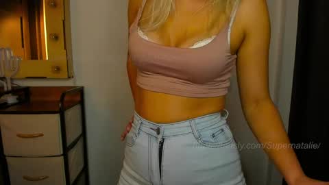 Natalie online show from April 27, 2026, 10:19 pm