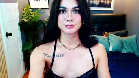 Snapshot of supreme_deity chatting on June 25, 2026, 6:51 am DIANNA online show from June 25, 2026, 6:51 am