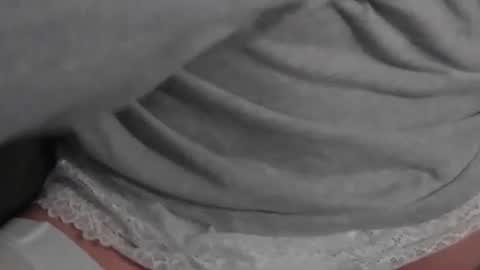 Supwitchoo online show from December 2, 2025, 2:17 am