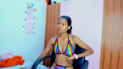 Snapshot of surifoster chatting on May 26, 2026, 1:40 pm suri online show from May 26, 2026, 1:40 pm