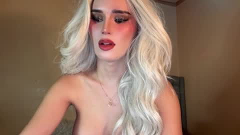 Mia online show from February 18, 2025, 1:32 am