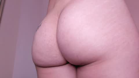 Susan online show from February 16, 2025, 11:16 pm