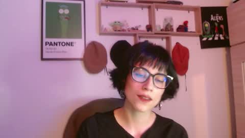 susana_w online show from November 9, 2025, 10:30 pm