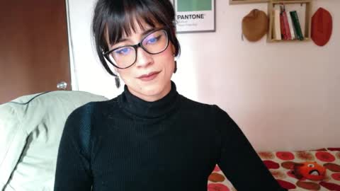 susana_w online show from April 19, 2026, 9:39 pm