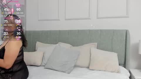 Amelia  online show from December 16, 2025, 12:10 pm