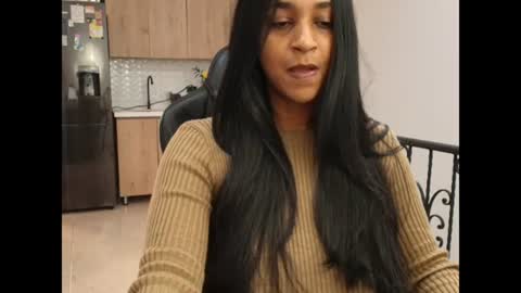 Snapshot of susanrhodes_ chatting on June 14, 2026, 11:45 am Susan Rhodes online show from June 14, 2026, 11:45 am