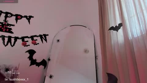 Snapshot of sushiboxxx chatting on October 30, 2025, 2:07 pm Flor online show from October 30, 2025, 2:07 pm