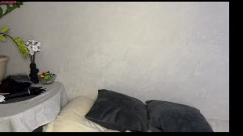 Sue online show from December 7, 2024, 2:13 pm