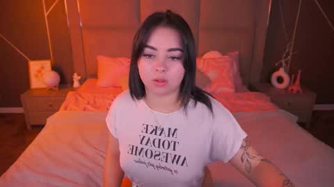 Susie online show from February 2, 2026, 10:19 pm