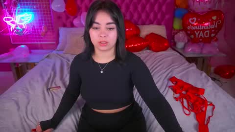 Susie online show from February 15, 2026, 7:51 am