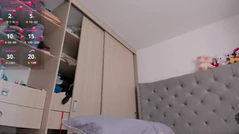 Snapshot of sussan_dream chatting on June 1, 2026, 3:14 pm Juliana garcia online show from June 1, 2026, 3:14 pm