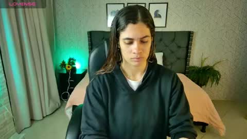 Snapshot of sussy__stone chatting on January 10, 2025, 11:22 am online show from January 10, 2025, 11:22 am