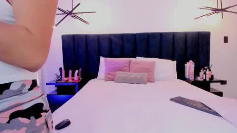 Snapshot of susyy7 chatting on October 19, 2025, 3:40 am susyy online show from October 19, 2025, 3:40 am