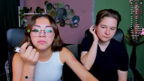 Snapshot of suzi_love chatting on October 7, 2025, 5:48 am suzi_love online show from October 7, 2025, 5:48 am
