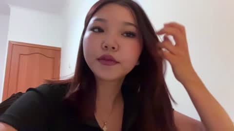 Rina online show from July 28, 2026, 4:41 am