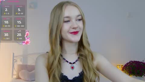 Suzi online show from October 30, 2025, 2:29 pm