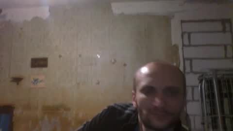 Snapshot of svetifox chatting on January 29, 2025, 12:01 am Sveti online show from January 29, 2025, 12:01 am