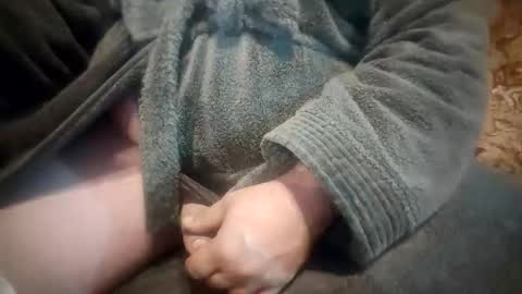 Snapshot of svetlio85 chatting on November 1, 2025, 11:51 pm Svetlio online show from November 1, 2025, 11:51 pm