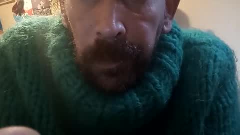 Snapshot of sweaterboy666 chatting on December 19, 2024, 10:34 am sweaterboy666 online show from December 19, 2024, 10:34 am