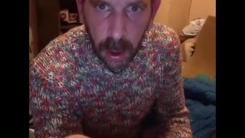 Snapshot of sweaterboy666 chatting on January 31, 2025, 1:11 am sweaterboy666 online show from January 31, 2025, 1:11 am