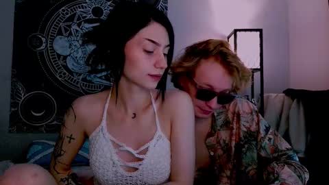 sweaties3 online show from December 3, 2025, 12:25 pm