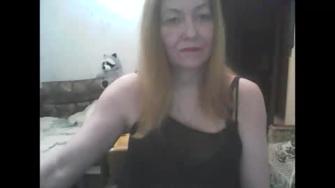 Snapshot of sweet4blonde67 chatting on November 12, 2025, 8:15 am sweet4blonde67 online show from November 12, 2025, 8:15 am