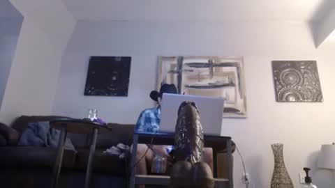 Snapshot of sweet4juicy chatting on June 6, 2026, 12:27 am sweet4juicy online show from June 6, 2026, 12:27 am