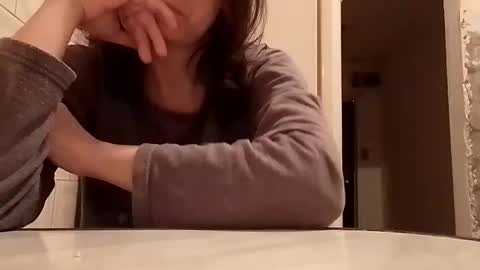 Snapshot of sweet4y0u chatting on November 13, 2025, 9:58 pm sweet4y0u online show from November 13, 2025, 9:58 pm