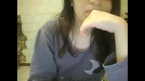 Snapshot of sweet4y0u chatting on April 19, 2026, 7:49 pm sweet4y0u online show from April 19, 2026, 7:49 pm