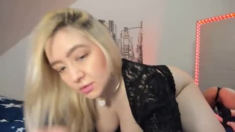 Snapshot of sweet4you1992 chatting on February 27, 2026, 7:14 pm Anne Marie online show from February 27, 2026, 7:14 pm