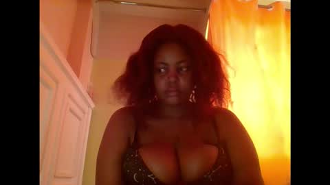 sweet52537 online show from November 11, 2025, 8:36 am