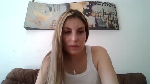 Snapshot of sweet__alana chatting on January 24, 2025, 6:56 pm Sweet alana online show from January 24, 2025, 6:56 pm