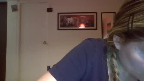 Snapshot of sweet__alana chatting on October 17, 2025, 12:01 am Sweet alana online show from October 17, 2025, 12:01 am