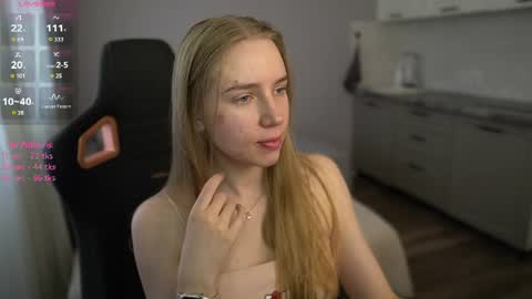 Snapshot of sweet__michelle chatting on June 17, 2026, 8:50 am Michelle online show from June 17, 2026, 8:50 am