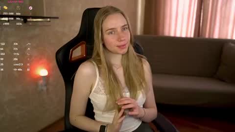 Snapshot of sweet__michelle chatting on July 8, 2026, 9:58 am Michelle online show from July 8, 2026, 9:58 am
