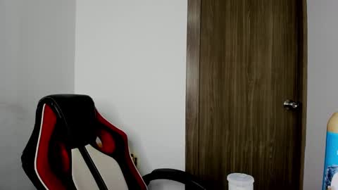 sweet__suck69bitch online show from February 22, 2025, 10:09 pm