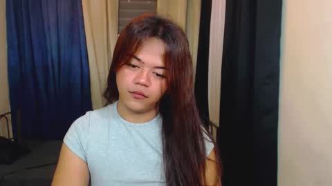 Snapshot of sweet_ahrii chatting on February 16, 2025, 7:05 pm CLEO online show from February 16, 2025, 7:05 pm