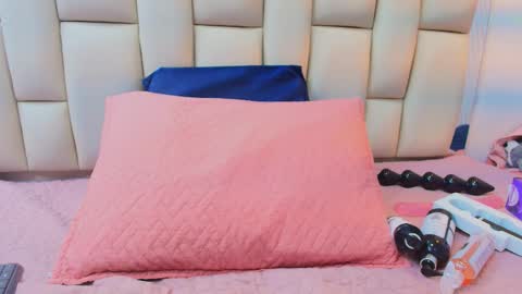 Amye  online show from February 8, 2026, 7:06 pm