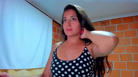 Snapshot of sweet_and_hot_alaia chatting on September 22, 2025, 4:47 am sweet and hot alaia online show from September 22, 2025, 4:47 am
