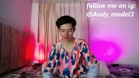 Snapshot of sweet_angels0 chatting on June 19, 2026, 1:32 am Andy online show from June 19, 2026, 1:32 am