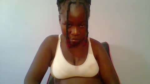 Snapshot of sweet_arianna_ chatting on February 18, 2025, 11:22 am timaya online show from February 18, 2025, 11:22 am