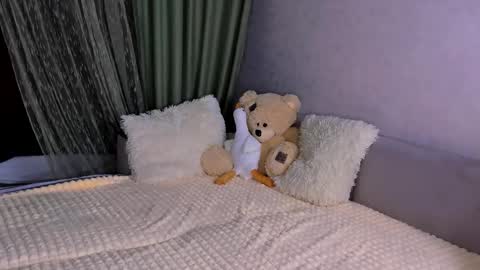 Snapshot of sweet_barbe chatting on February 21, 2026, 4:19 pm Alice online show from February 21, 2026, 4:19 pm