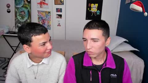 Snapshot of sweet_boys_xx chatting on December 24, 2024, 6:33 am CristianBrayan PVT OPEN online show from December 24, 2024, 6:33 am